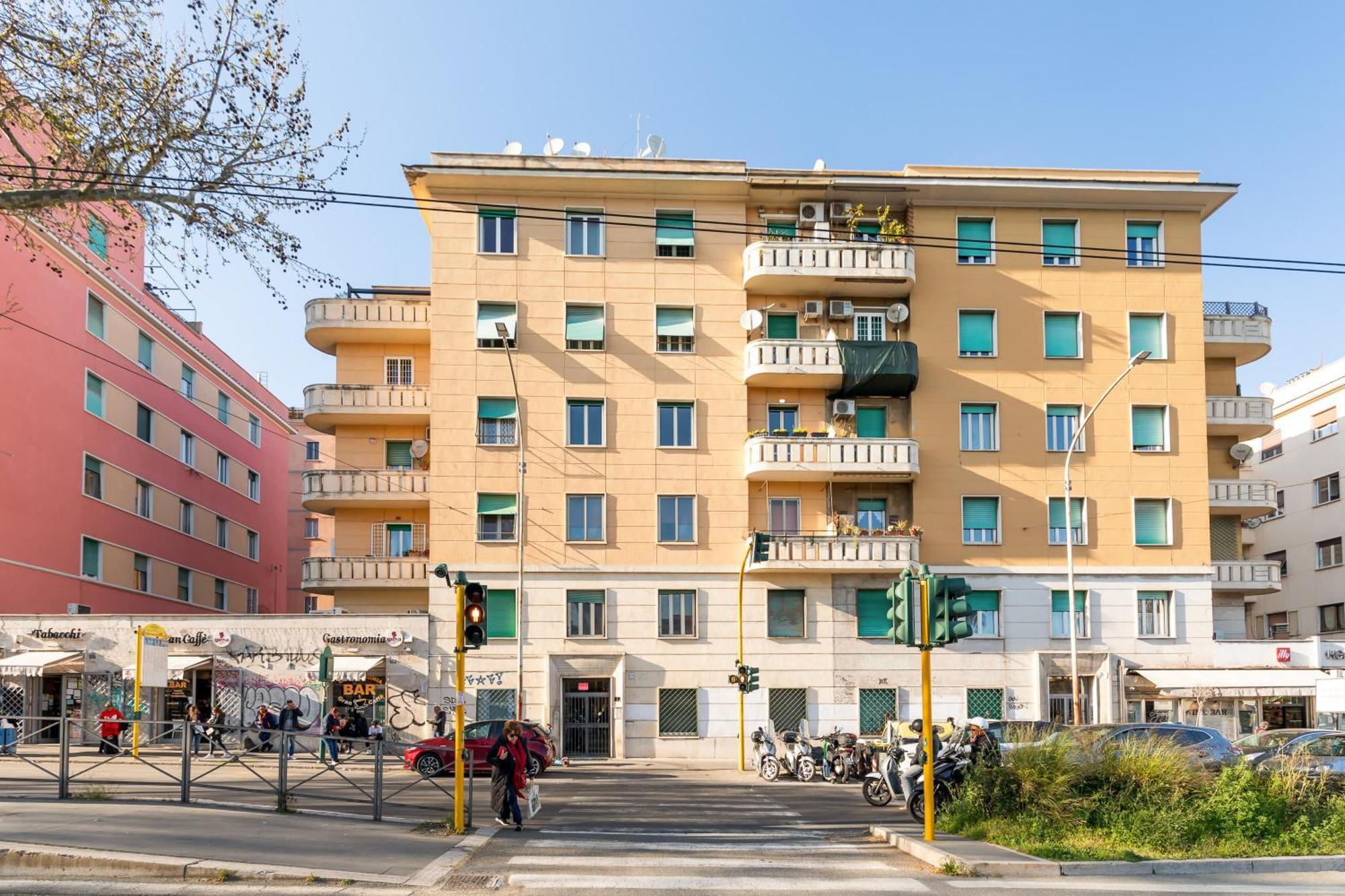Cozy Apartment Gianicolense 3Bdr Rom Exterior foto