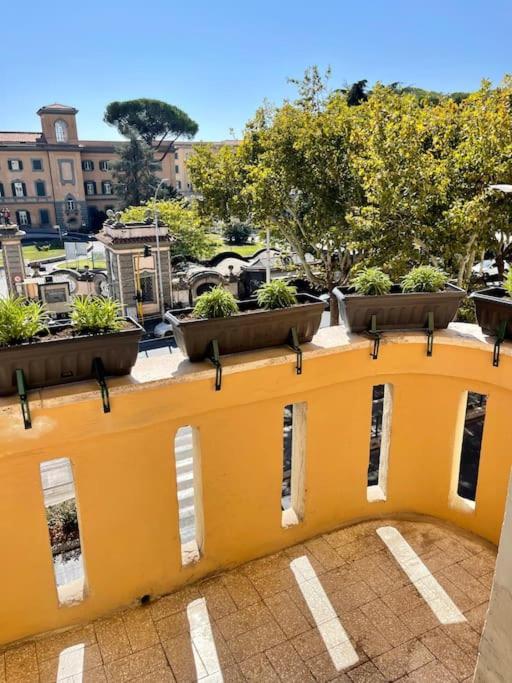 Cozy Apartment Gianicolense 3Bdr Rom Exterior foto
